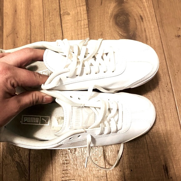 PUMA - Picture 3 of 5